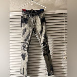 Like New - Buckle Exclusive R Sole bleached moto skinny jeans Men’s 30X32 size